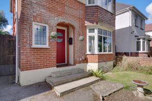 Front External- click for photo gallery